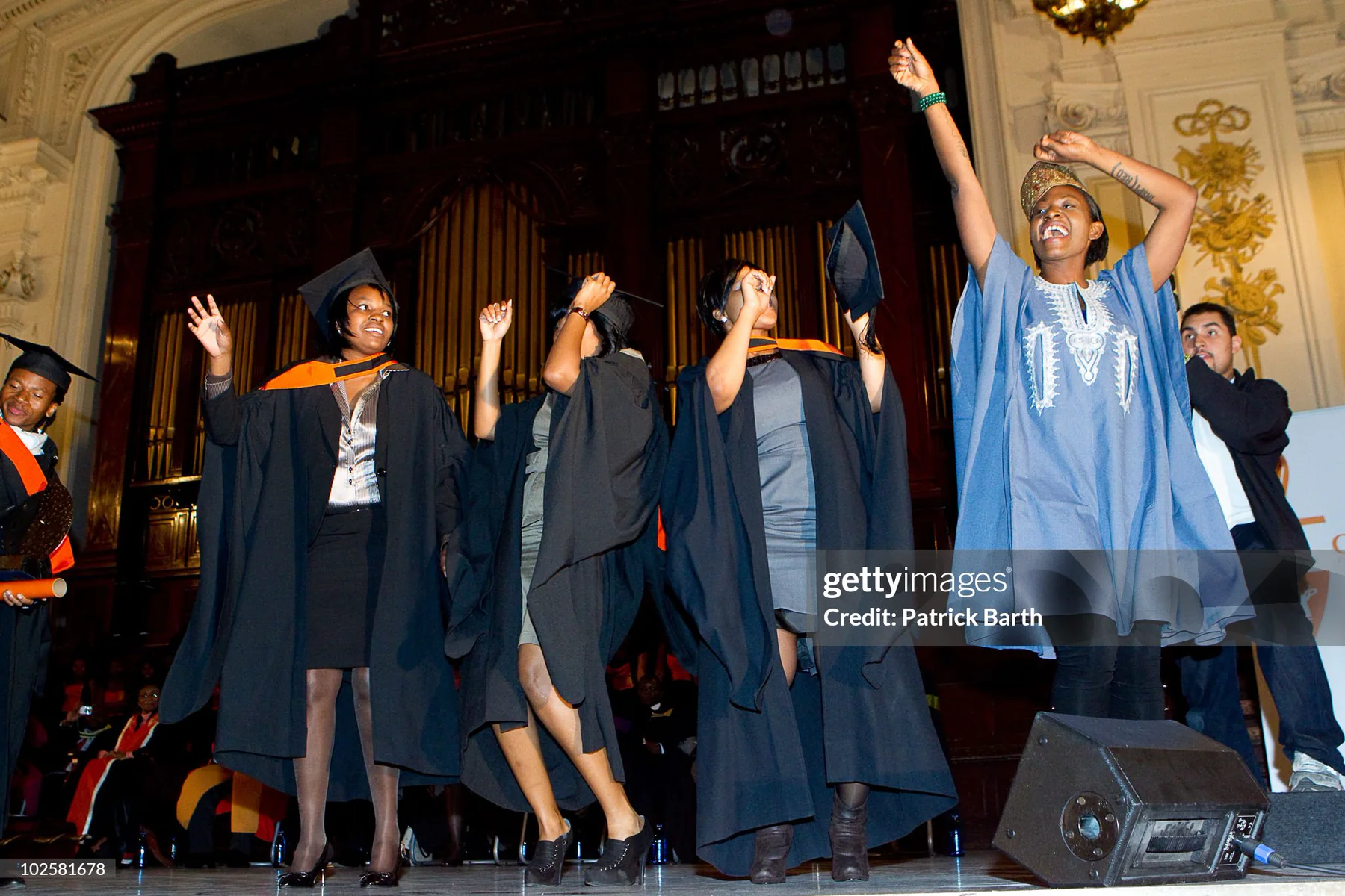 Africa Yoon with a group of CIDA students